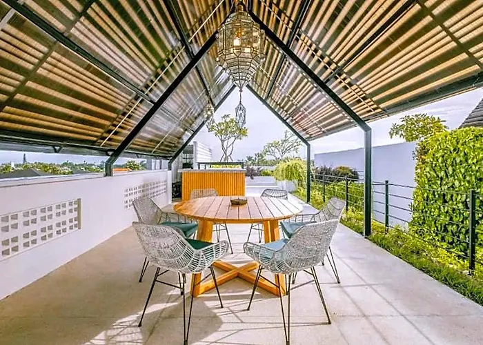 Romantic 3 Bedroom Private At #zn Canggu